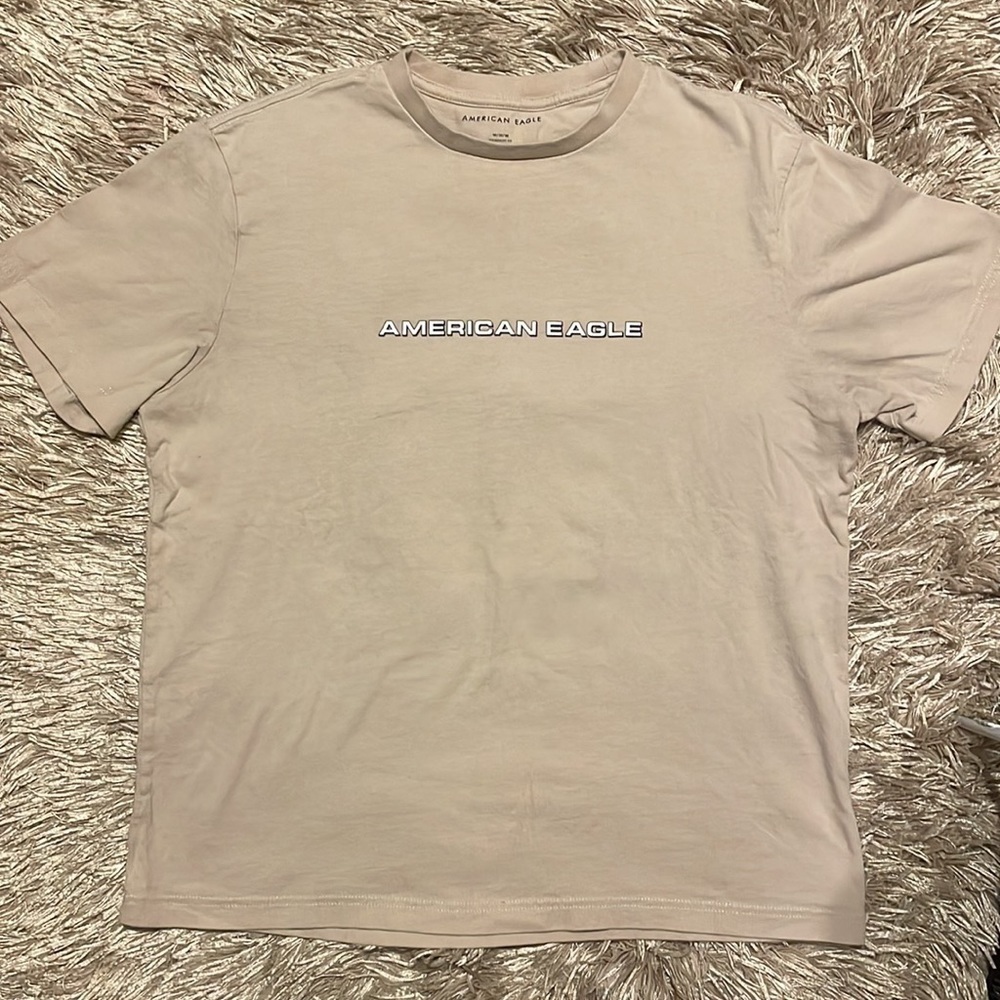 AMERICAN Eagle Outfitters Standard Fit‎ Light Tan Tee Shirt Size medium